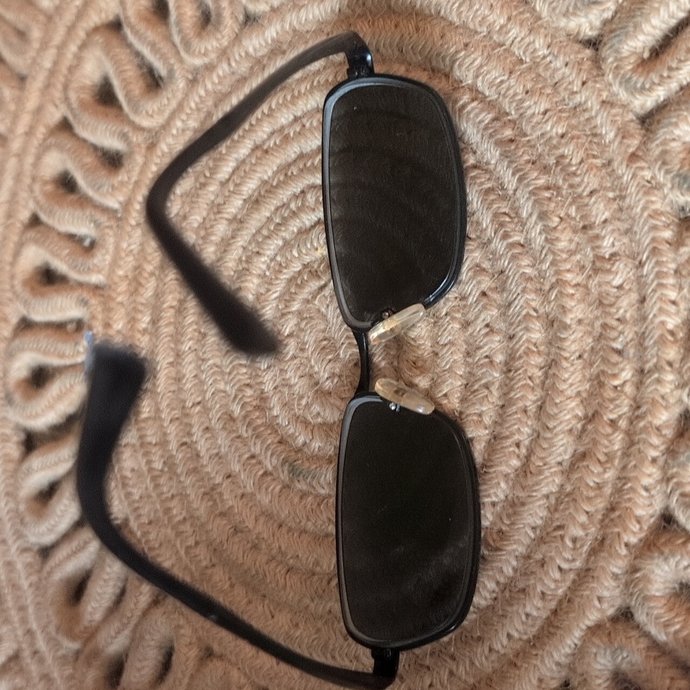 Designer Woolrich RX Glass Frame - Picture 4 of 4